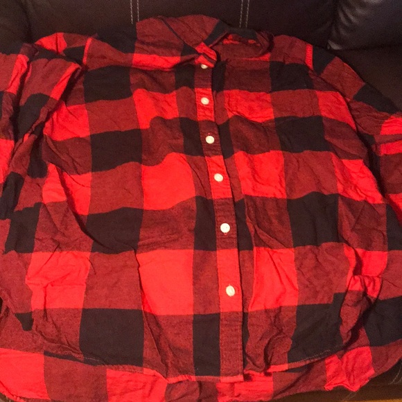 Red plaid shirt - Picture 4 of 4